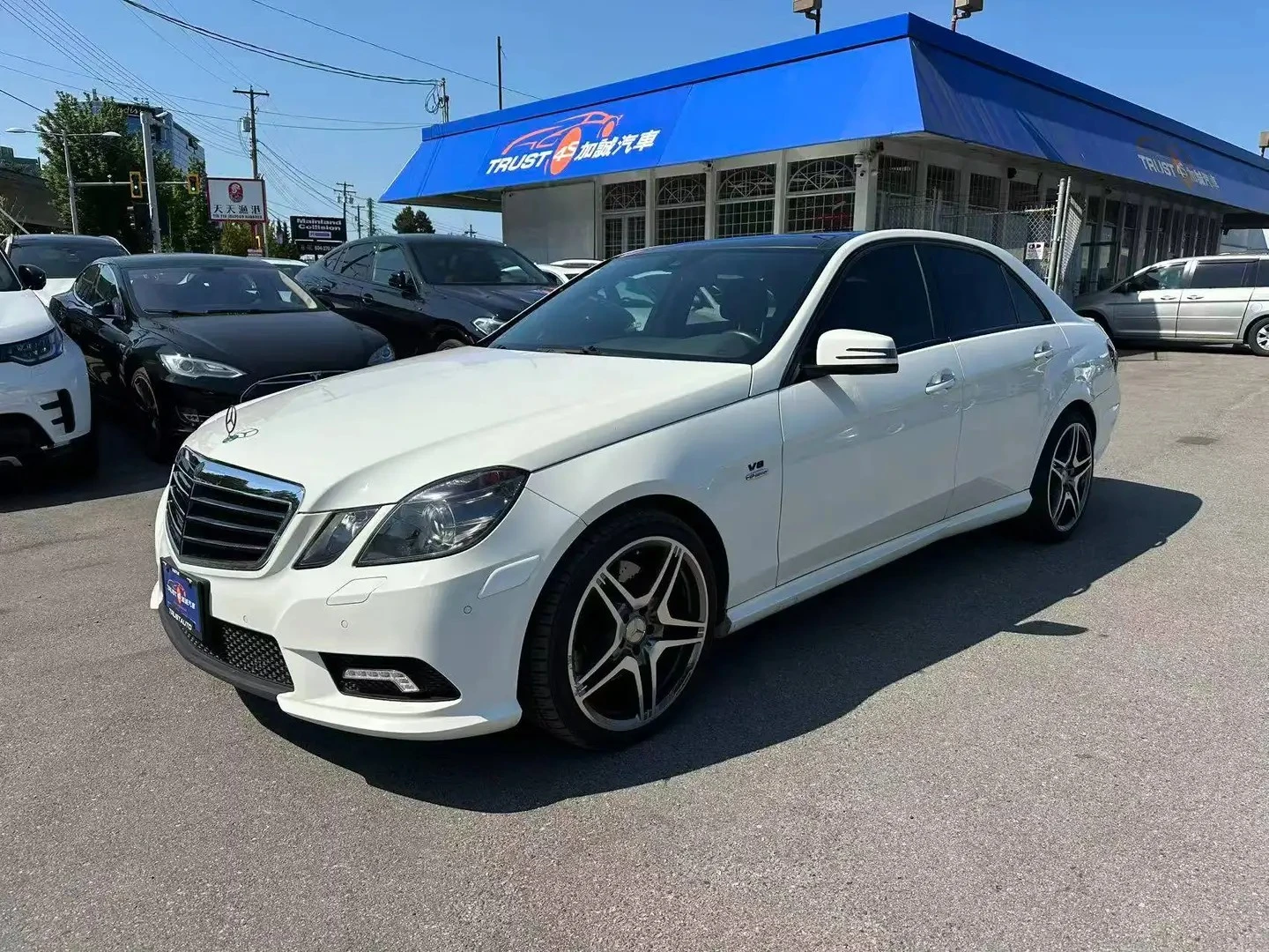 Mercedes-Benz E 500 E550 V8 AMG 4matic Fully Loaded | Auto.bg — изображение 1 Mercedes-Benz E 500 E550 V8 AMG 4matic Fully Loaded | Auto.bg — изображение 1