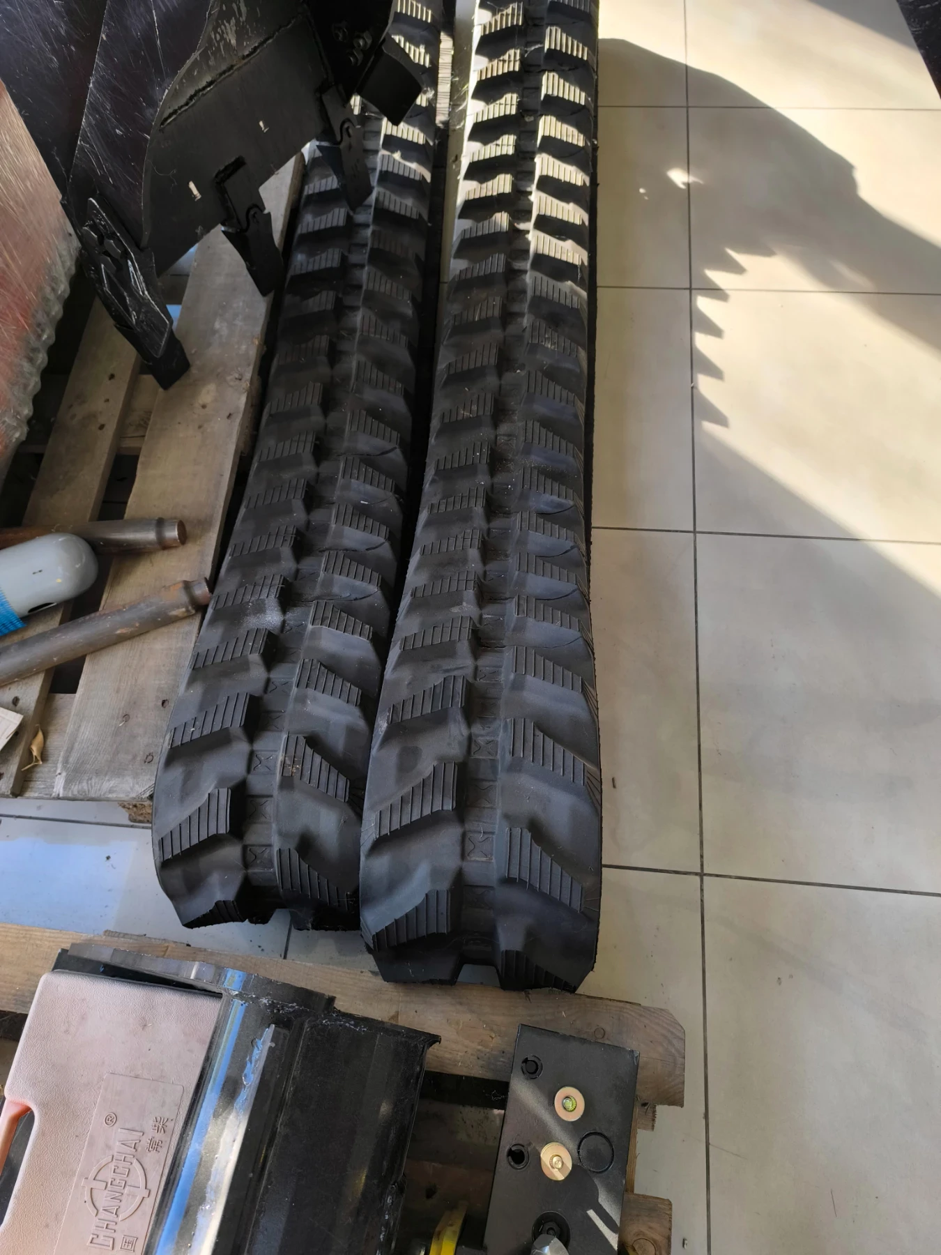 Багер Друга марка Нов багер - изображение 10 | Auto.bg Багер Друга марка Нов багер - изображение 10