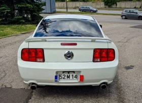 Ford Mustang GT Premium - 12400 € / 24252.29 лв. - 26088521 8 | Car24.bg Ford Mustang GT Premium - 12400 € / 24252.29 лв. - 26088521 8