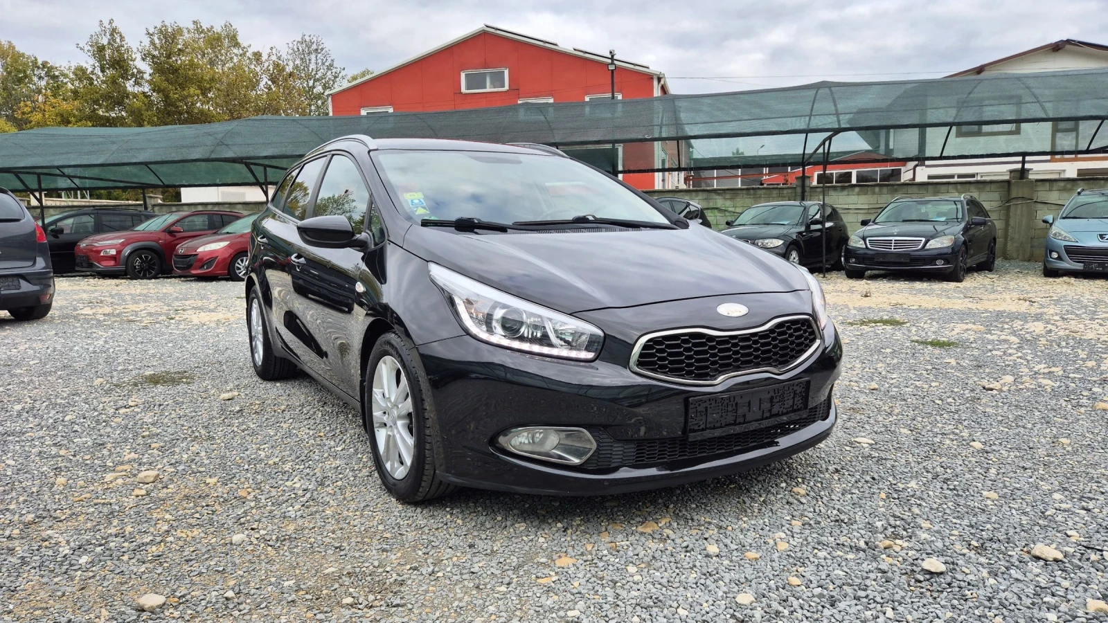 Kia Ceed 1.6 - изображение 5 | Auto.bg Kia Ceed 1.6 - изображение 5