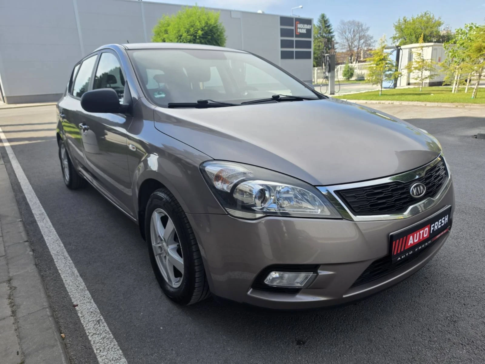 Kia Ceed undefined | Auto.bg — изображение 1 Kia Ceed undefined | Auto.bg — изображение 1