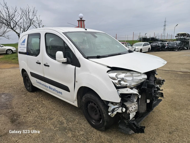 Peugeot Partner 1.6 HDI - 200 € / 391.17 лв. - 18030621 1 | Car24.bg Peugeot Partner 1.6 HDI - 200 € / 391.17 лв. - 18030621 1