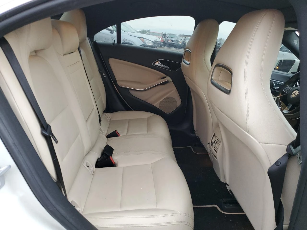 Mercedes-Benz CLA 250 4MATIC * КЛИП НА ДВИГАТЕЛ* * ЛИЗИНГ*  - изображение 10 | Auto.bg Mercedes-Benz CLA 250 4MATIC * КЛИП НА ДВИГАТЕЛ* * ЛИЗИНГ*  - изображение 10