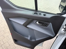 Ford Transit Custom 2.2TDCI Климатик L1H1 Euro 5 | Auto.bg — изображение 15 Ford Transit Custom 2.2TDCI Климатик L1H1 Euro 5 | Auto.bg — изображение 15