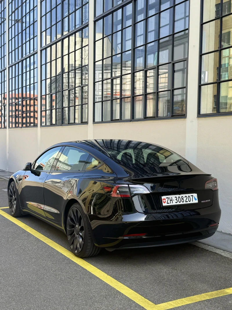 Tesla Model 3 Performance - 25500 € - 44000936 1 | Car24.bg Tesla Model 3 Performance - 25500 € - 44000936 1