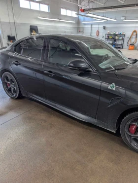 Alfa Romeo Giulia Quadrifoglio / CARBON / АВТОКРЕДИТ | Auto.bg — изображение 3 Alfa Romeo Giulia Quadrifoglio / CARBON / АВТОКРЕДИТ | Auto.bg — изображение 3
