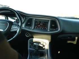 Dodge Challenger SXT | V6 | Camera | Bluetooth | Auto.bg — изображение 14 Dodge Challenger SXT | V6 | Camera | Bluetooth | Auto.bg — изображение 14