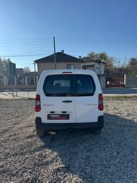 Peugeot Partner 1.6HDi / Facelift / Клима / Парктроник / Автопилот - 8500 лв. / 4345.98 € - 55057570 6 | Car24.bg Peugeot Partner 1.6HDi / Facelift / Клима / Парктроник / Автопилот - 8500 лв. / 4345.98 € - 55057570 6