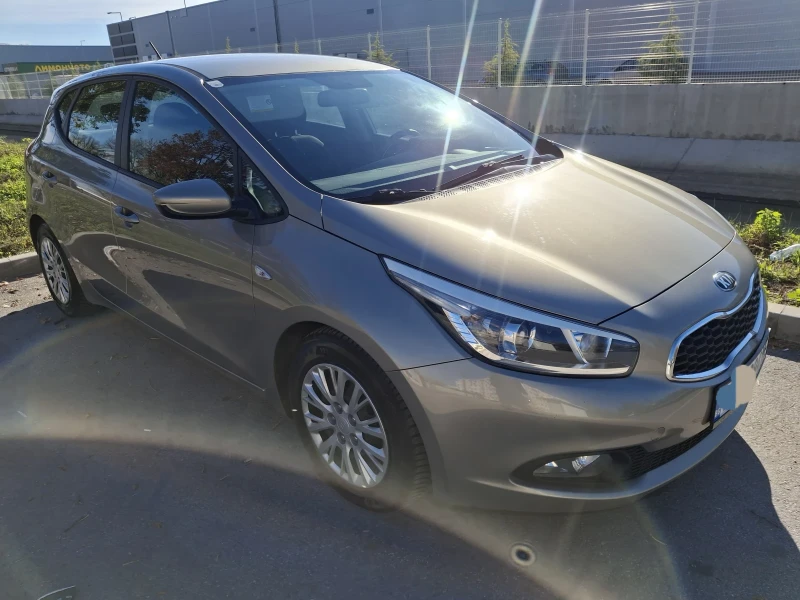 Kia Ceed - 5800 € / 11343.81 лв. - 94403739 1 | Car24.bg Kia Ceed - 5800 € / 11343.81 лв. - 94403739 1