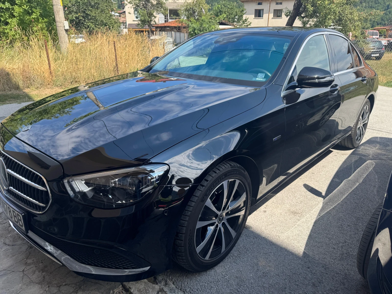 Mercedes-Benz E 300 Е300Е - изображение 5 | Auto.bg Mercedes-Benz E 300 Е300Е - изображение 5