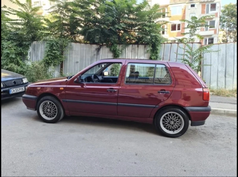 VW Golf - 900 € / 1760.25 лв. - 49245802 1 | Car24.bg VW Golf - 900 € / 1760.25 лв. - 49245802 1