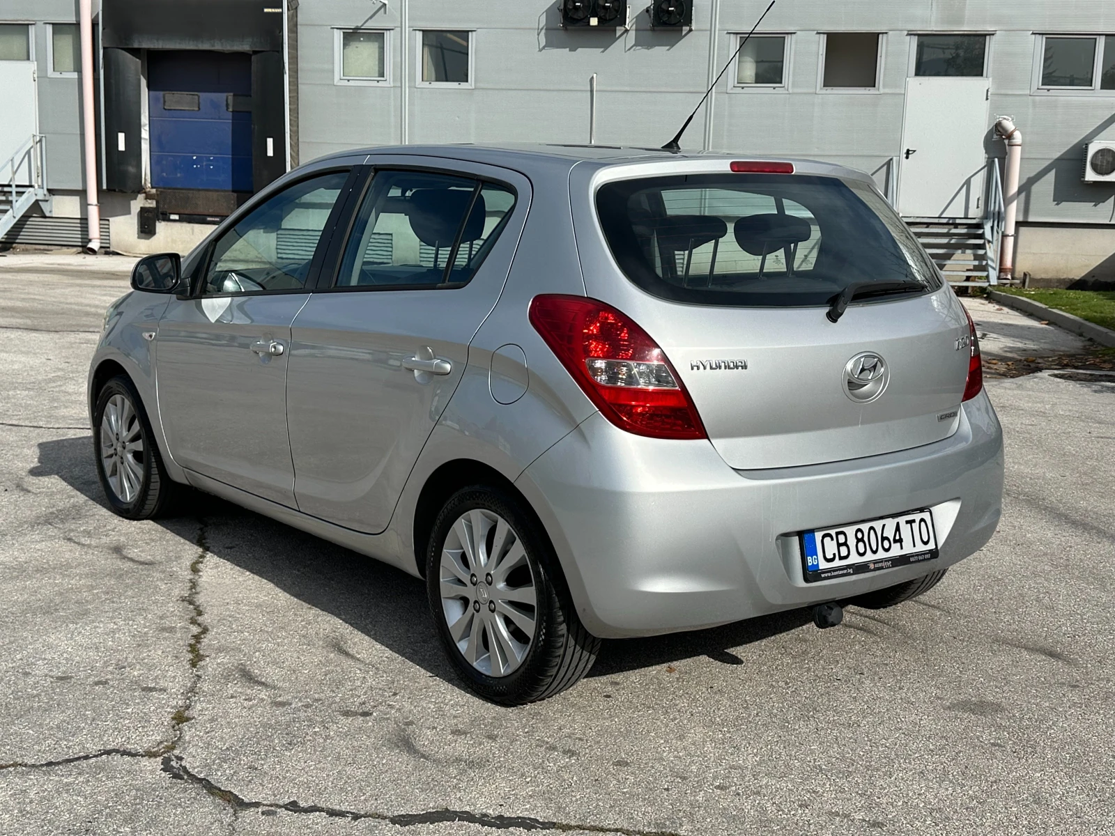 Hyundai I20 1.4d 75 к.с.  - изображение 3 | Auto.bg Hyundai I20 1.4d 75 к.с.  - изображение 3