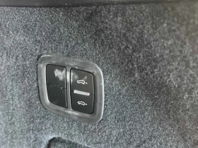 Porsche Cayenne Turbo CARFAX - 109000 лв. / 55730.82 € - 49223890 14 | Car24.bg Porsche Cayenne Turbo CARFAX - 109000 лв. / 55730.82 € - 49223890 14