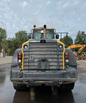 Челен товарач Komatsu WA380-7 | Auto.bg — изображение 8 Челен товарач Komatsu WA380-7 | Auto.bg — изображение 8