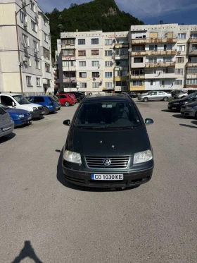 VW Sharan VW Sharan 1.8Т Бензин 7 местен