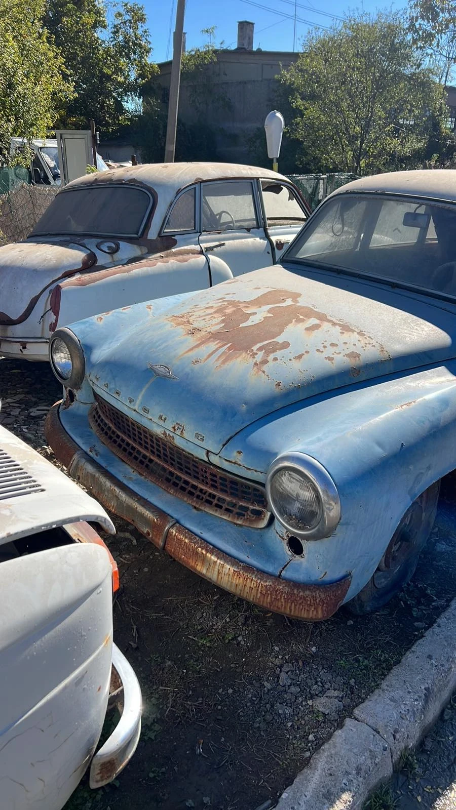 Peugeot 404 Седан - изображение 6 | Auto.bg Peugeot 404 Седан - изображение 6