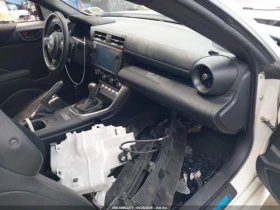 Toyota GR86 PREMIUM* КОЖА* ПОДГРЕВ* КАМЕРА* АЛКАНТАРА* | Auto.bg — изображение 5 Toyota GR86 PREMIUM* КОЖА* ПОДГРЕВ* КАМЕРА* АЛКАНТАРА* | Auto.bg — изображение 5