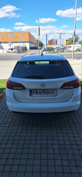 Opel Astra undefined | Auto.bg — изображение 7 Opel Astra undefined | Auto.bg — изображение 7