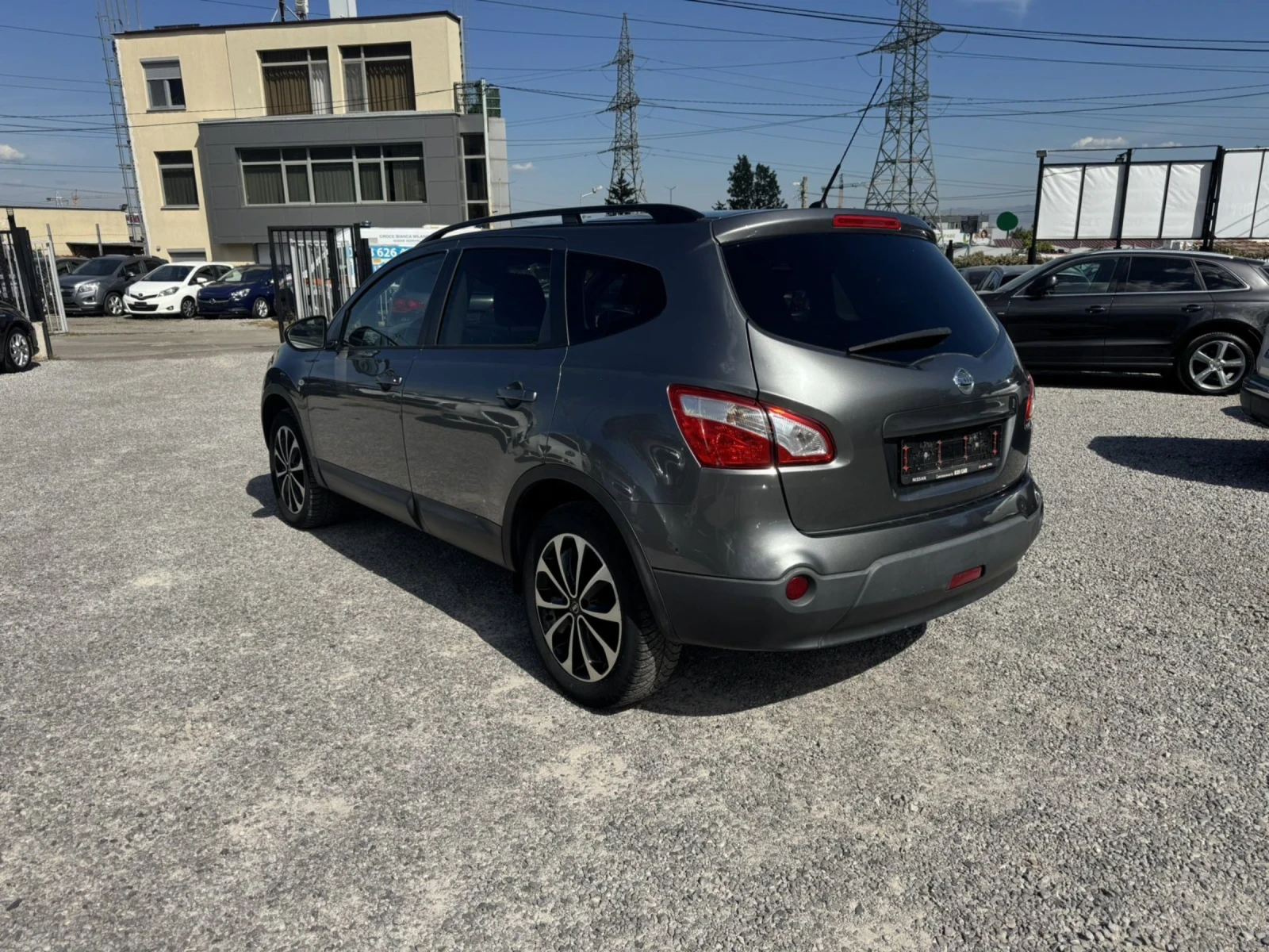 Nissan Qashqai 1.5 dci Fecalift  6+ 1 360   Camera Panorama - изображение 3 | Auto.bg Nissan Qashqai 1.5 dci Fecalift  6+ 1 360   Camera Panorama - изображение 3
