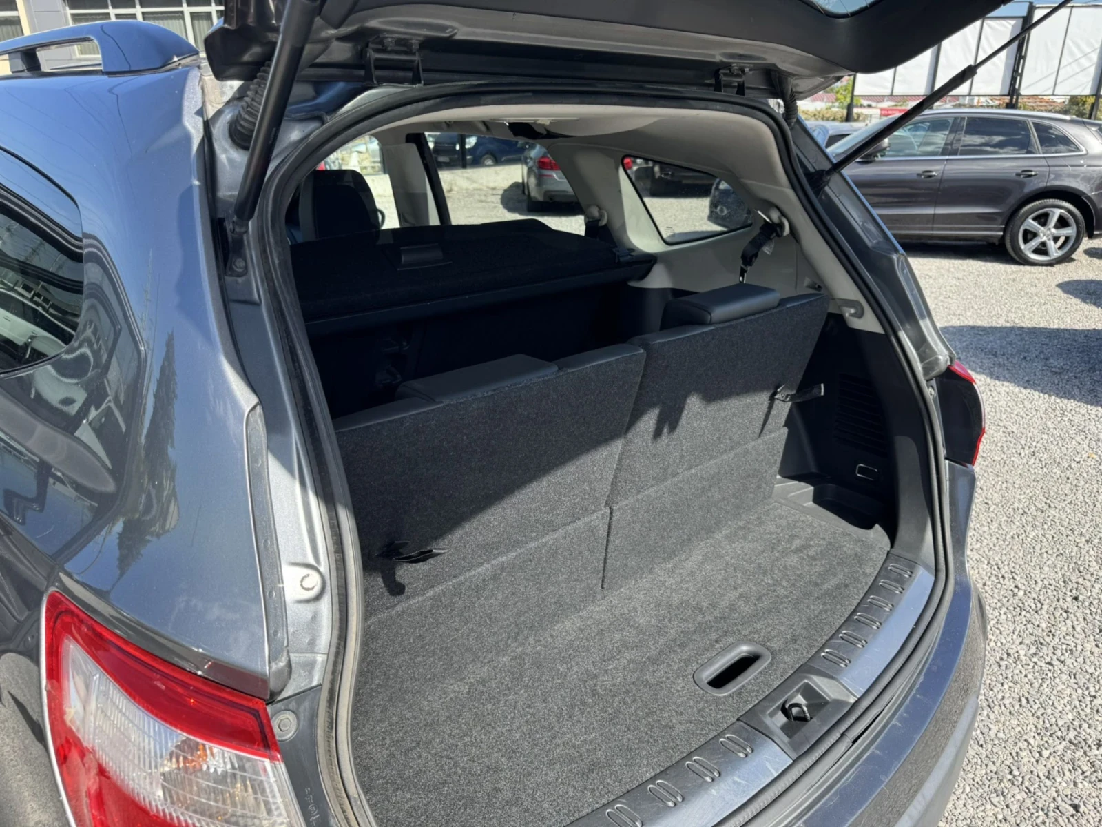 Nissan Qashqai 1.5 dci Fecalift  6+ 1 360   Camera Panorama - изображение 9 | Auto.bg Nissan Qashqai 1.5 dci Fecalift  6+ 1 360   Camera Panorama - изображение 9