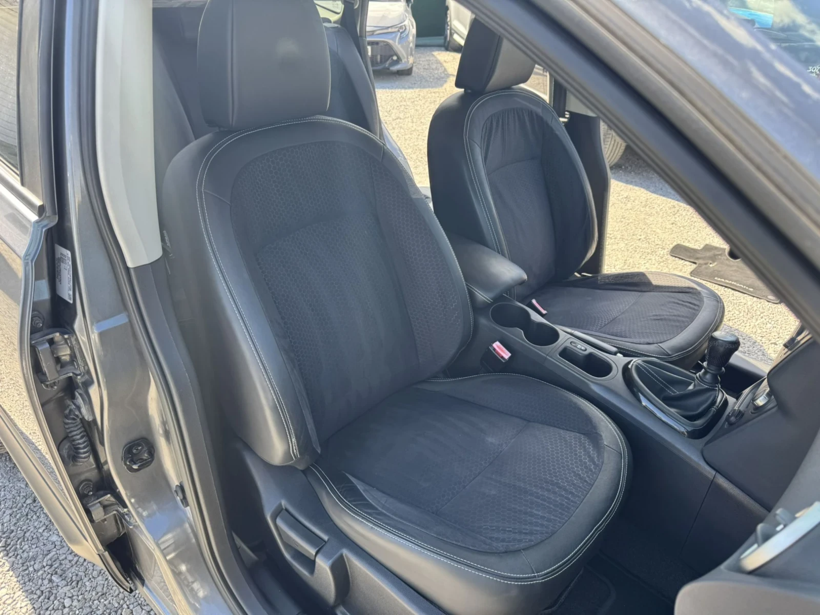 Nissan Qashqai 1.5 dci Fecalift  6+ 1 360   Camera Panorama - изображение 10 | Auto.bg Nissan Qashqai 1.5 dci Fecalift  6+ 1 360   Camera Panorama - изображение 10