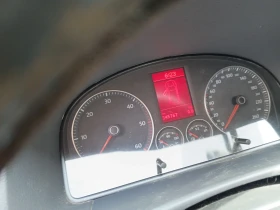 VW Touran - 3600 € / 7040.99 лв. - 74643495 5 | Car24.bg VW Touran - 3600 € / 7040.99 лв. - 74643495 5