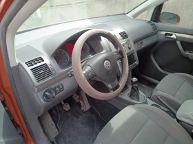 VW Touran - 3600 € / 7040.99 лв. - 74643495 4 | Car24.bg VW Touran - 3600 € / 7040.99 лв. - 74643495 4