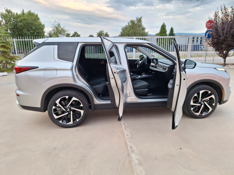 Mitsubishi Outlander - 23800 € / 46548.75 лв. - 90361982 1 | Car24.bg Mitsubishi Outlander - 23800 € / 46548.75 лв. - 90361982 1
