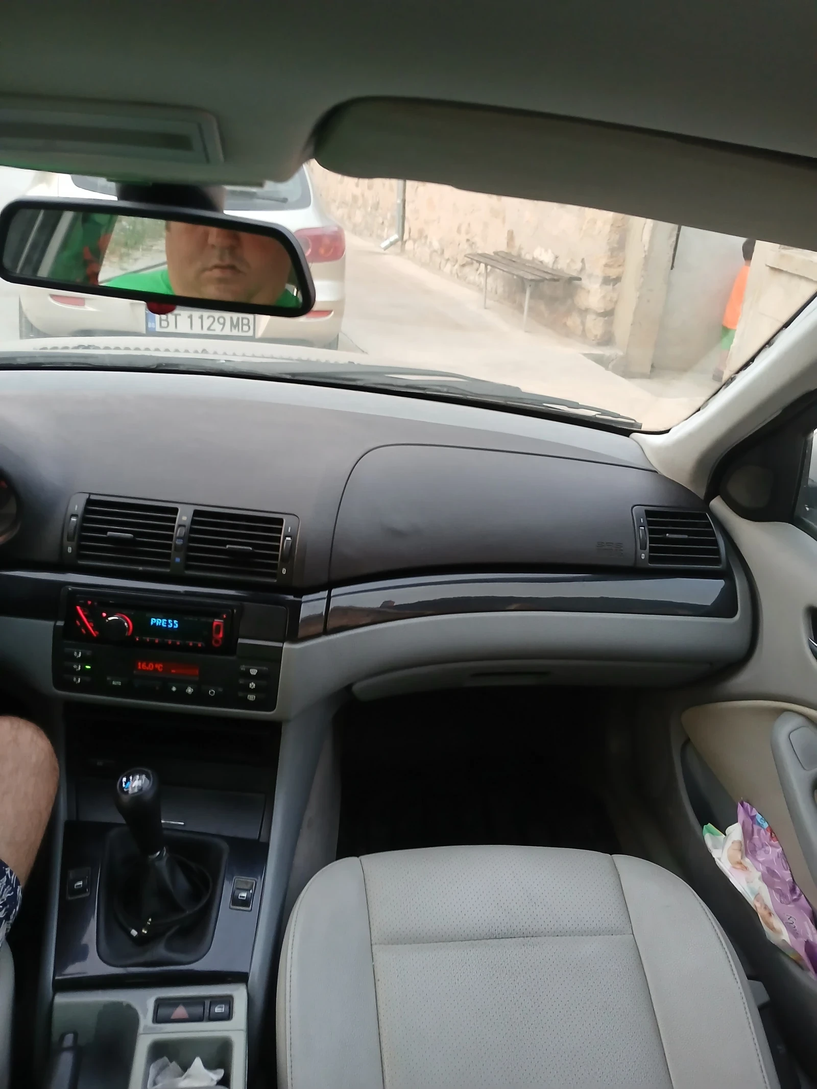 BMW 320  - изображение 8 | Auto.bg BMW 320  - изображение 8