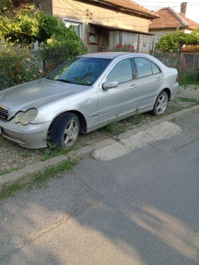 Mercedes-Benz C 220 1.8