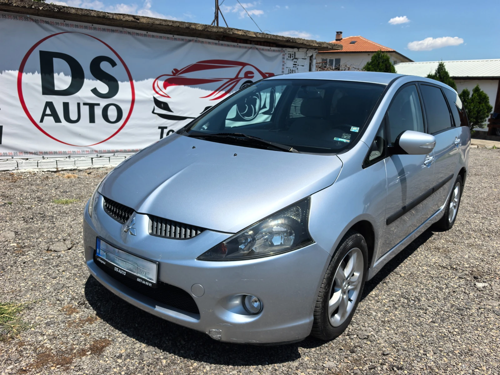 Mitsubishi Grandis 2.4i Газ Автомат | Auto.bg — изображение 1 Mitsubishi Grandis 2.4i Газ Автомат | Auto.bg — изображение 1