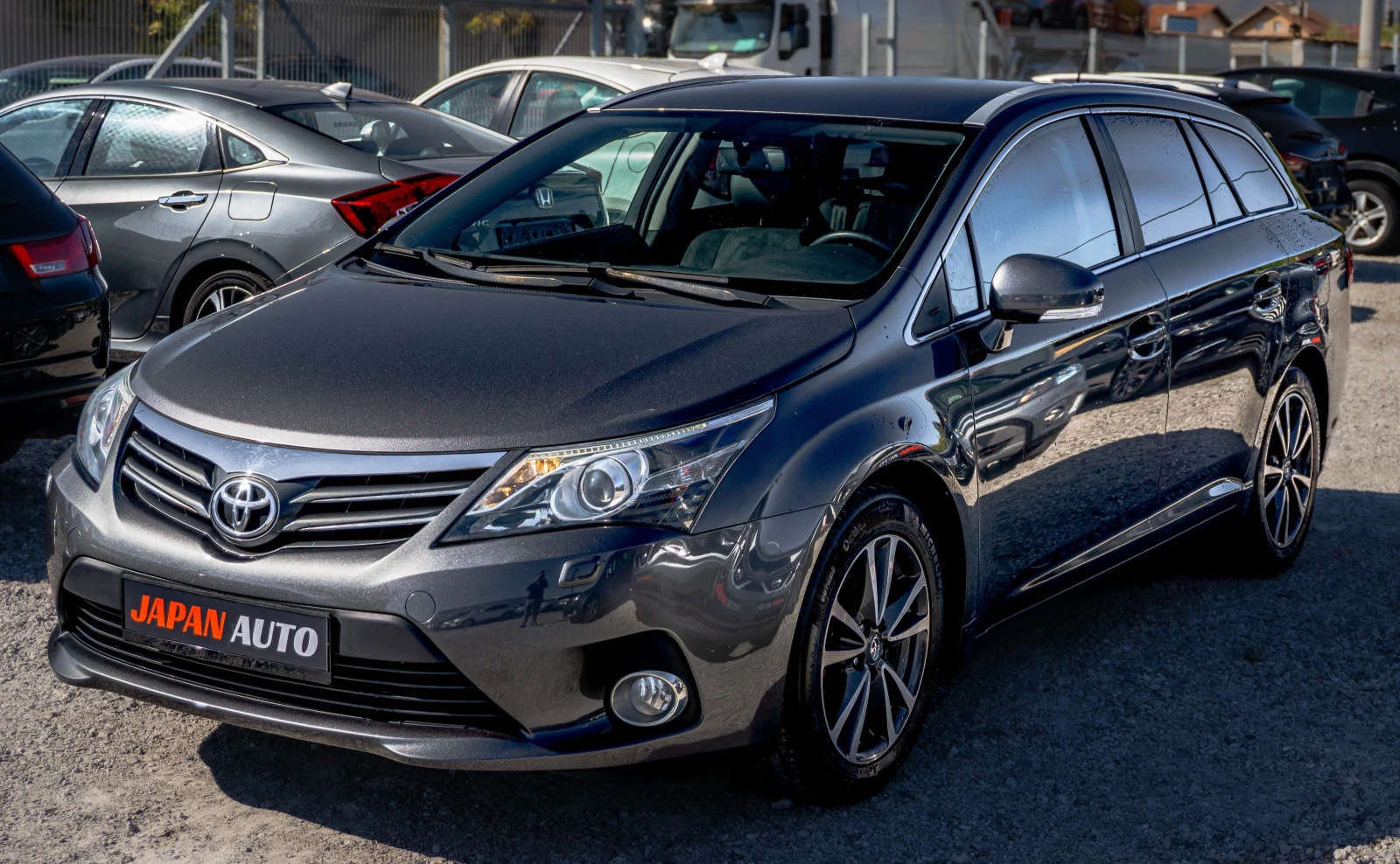 Toyota Avensis 1.8 бензин! ТОП! С ГАРАНЦИЯ | Auto.bg — изображение 1 Toyota Avensis 1.8 бензин! ТОП! С ГАРАНЦИЯ | Auto.bg — изображение 1