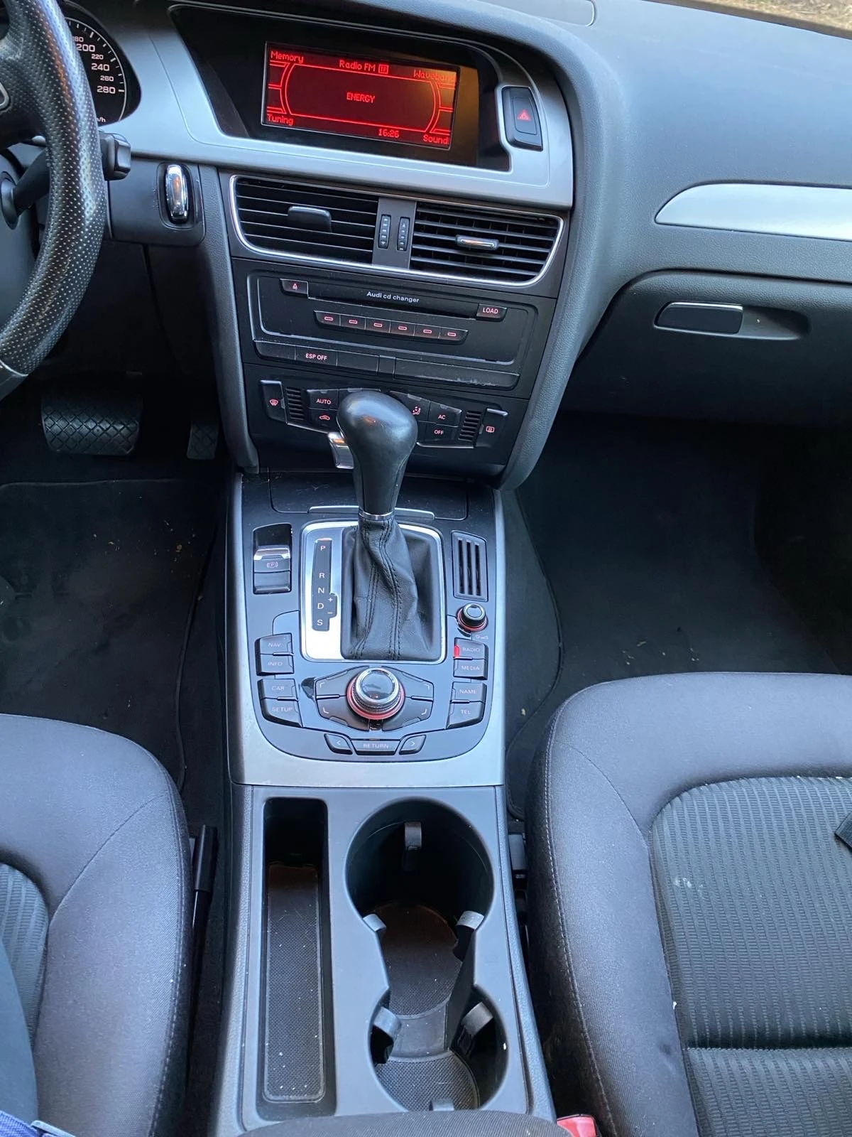 Audi A4  - изображение 2 | Auto.bg Audi A4  - изображение 2