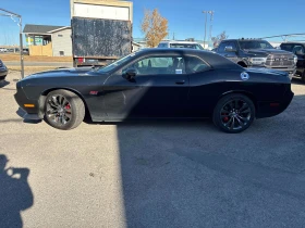Dodge Challenger SRT8 * * CARFAX * * АВТО КРЕДИТ * * - 39999 лв. / 20451.16 € - 86444514 3 | Car24.bg Dodge Challenger SRT8 * * CARFAX * * АВТО КРЕДИТ * * - 39999 лв. / 20451.16 € - 86444514 3