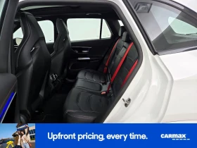 Mercedes-Benz GLC 43 AMG 4MATIC* АвтоКредит* Цена до БГ - 105999 лв. / 54196.43 € - 47996166 17 | Car24.bg Mercedes-Benz GLC 43 AMG 4MATIC* АвтоКредит* Цена до БГ - 105999 лв. / 54196.43 € - 47996166 17