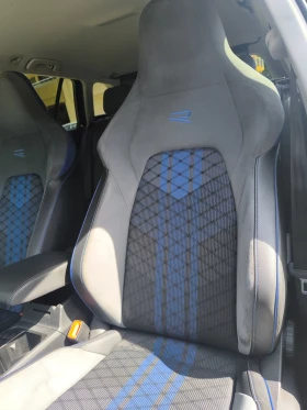 VW Golf Golf 8 R-Line 2.0 tdi - 16500 € - 91213721 9 | Car24.bg VW Golf Golf 8 R-Line 2.0 tdi - 16500 € - 91213721 9