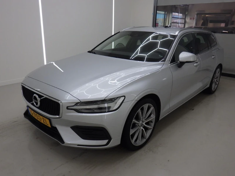Volvo V60 T4/ Geartronic/ Momentum Pro/ Очакван ! - 21900 € / 42832.68 лв. - 39885068 1 | Car24.bg Volvo V60 T4/ Geartronic/ Momentum Pro/ Очакван ! - 21900 € / 42832.68 лв. - 39885068 1