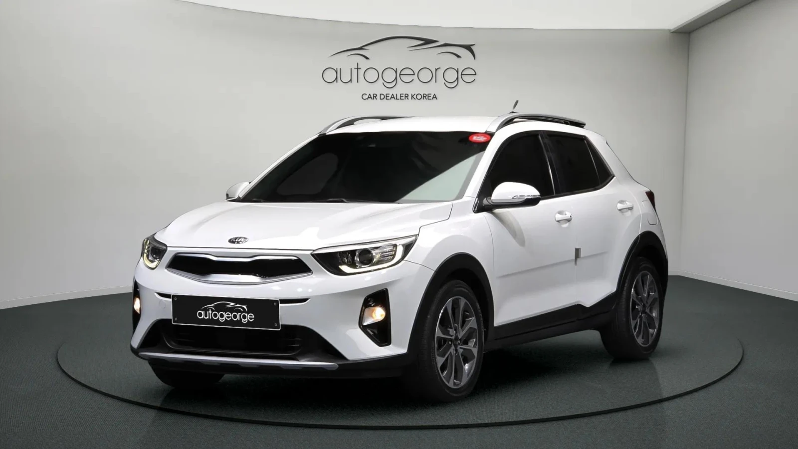 Kia Stonic 1.6 Prestige autogeorge.com | Auto.bg — изображение 1 Kia Stonic 1.6 Prestige autogeorge.com | Auto.bg — изображение 1