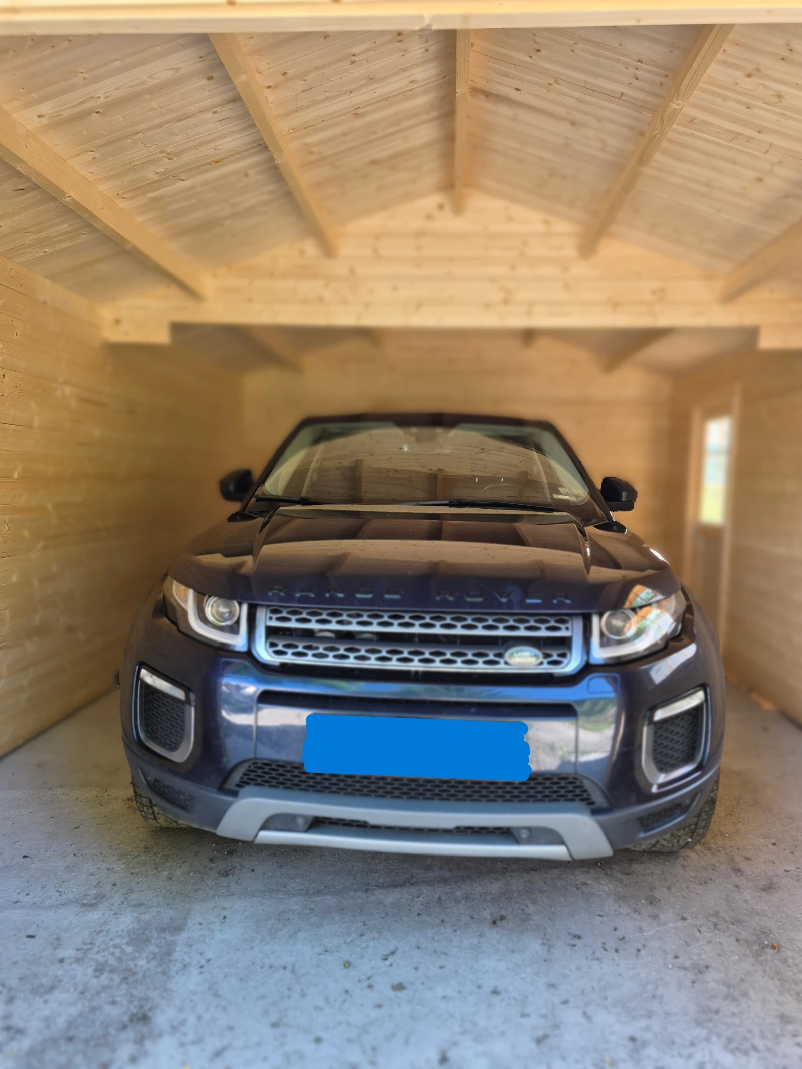 Land Rover Range Rover Evoque undefined | Auto.bg — изображение 1 Land Rover Range Rover Evoque undefined | Auto.bg — изображение 1