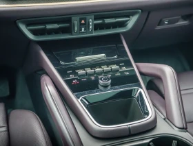 Porsche Cayenne E-HYBIRD | SOFT CLOSE | MASSAGE | 21* RS | Auto.bg — изображение 13 Porsche Cayenne E-HYBIRD | SOFT CLOSE | MASSAGE | 21* RS | Auto.bg — изображение 13