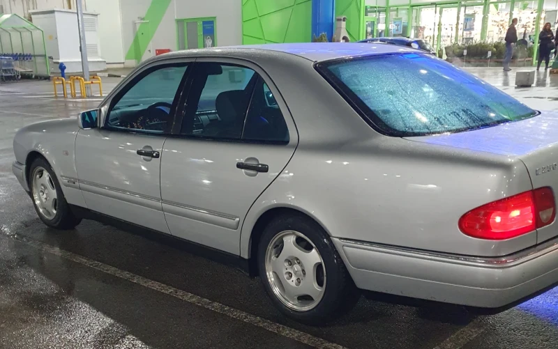 Mercedes-Benz E 250 W210 - 8700 € - 20543988 1 | Car24.bg Mercedes-Benz E 250 W210 - 8700 € - 20543988 1