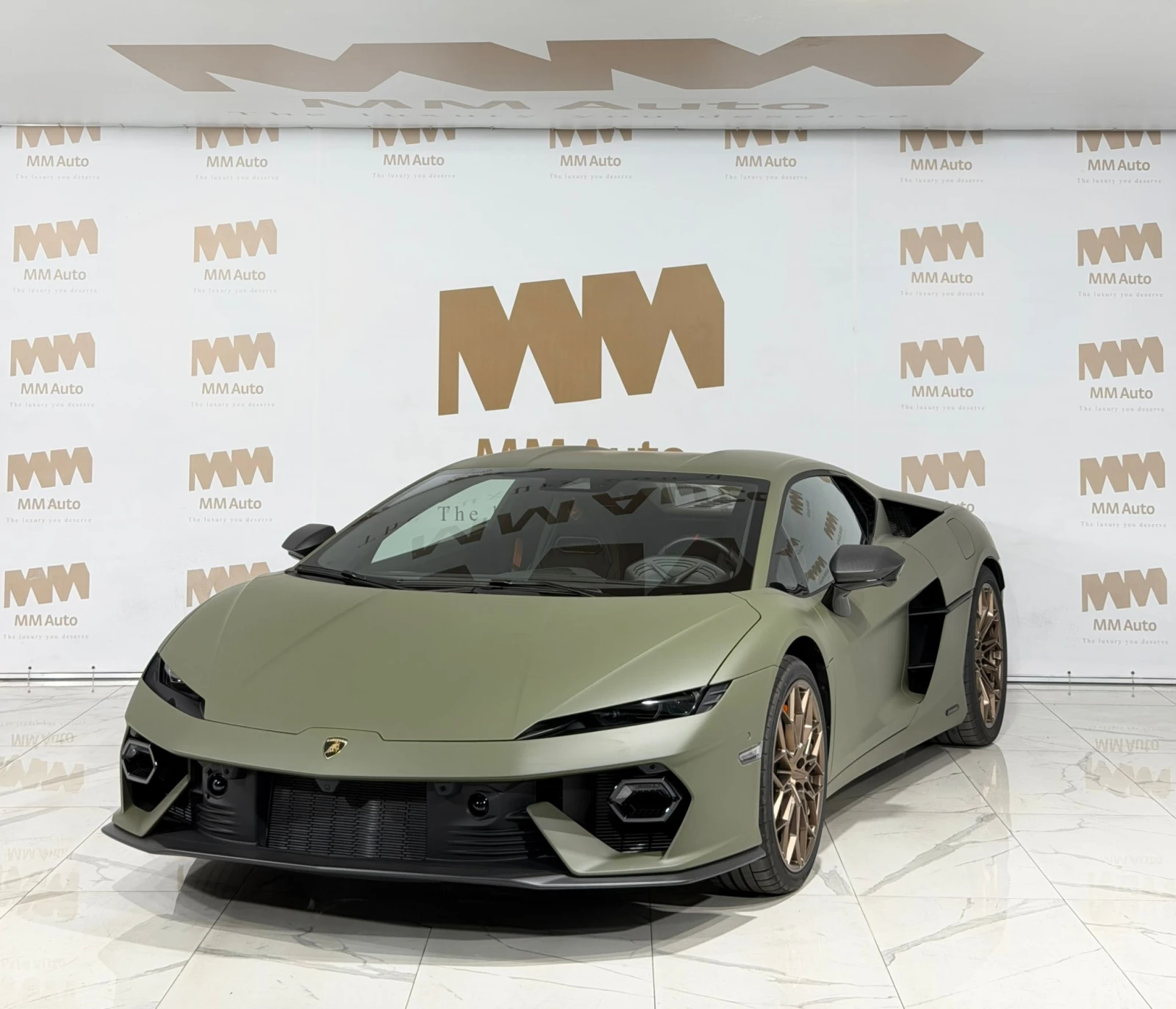 Lamborghini Temerario Verde Turbine* Carbon In&Out* Lift | Auto.bg — изображение 1 Lamborghini Temerario Verde Turbine* Carbon In&Out* Lift | Auto.bg — изображение 1
