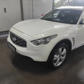 Infiniti Fx 30 Обслужена!Много добро състояние! 1 - Car24.bg Infiniti Fx 30 Обслужена!Много добро състояние! 1
