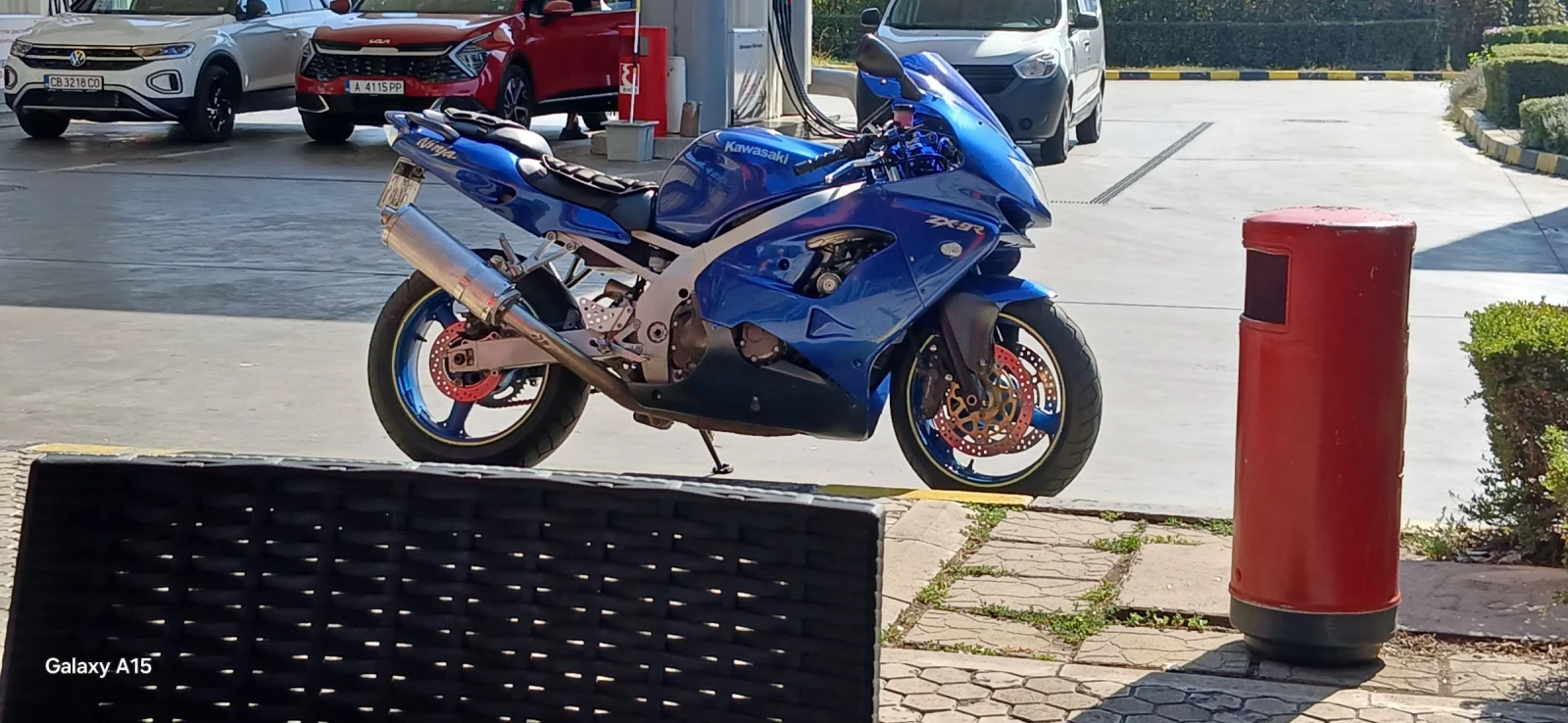 Kawasaki Zxr ZX9R Ninja - изображение 9 | Auto.bg Kawasaki Zxr ZX9R Ninja - изображение 9