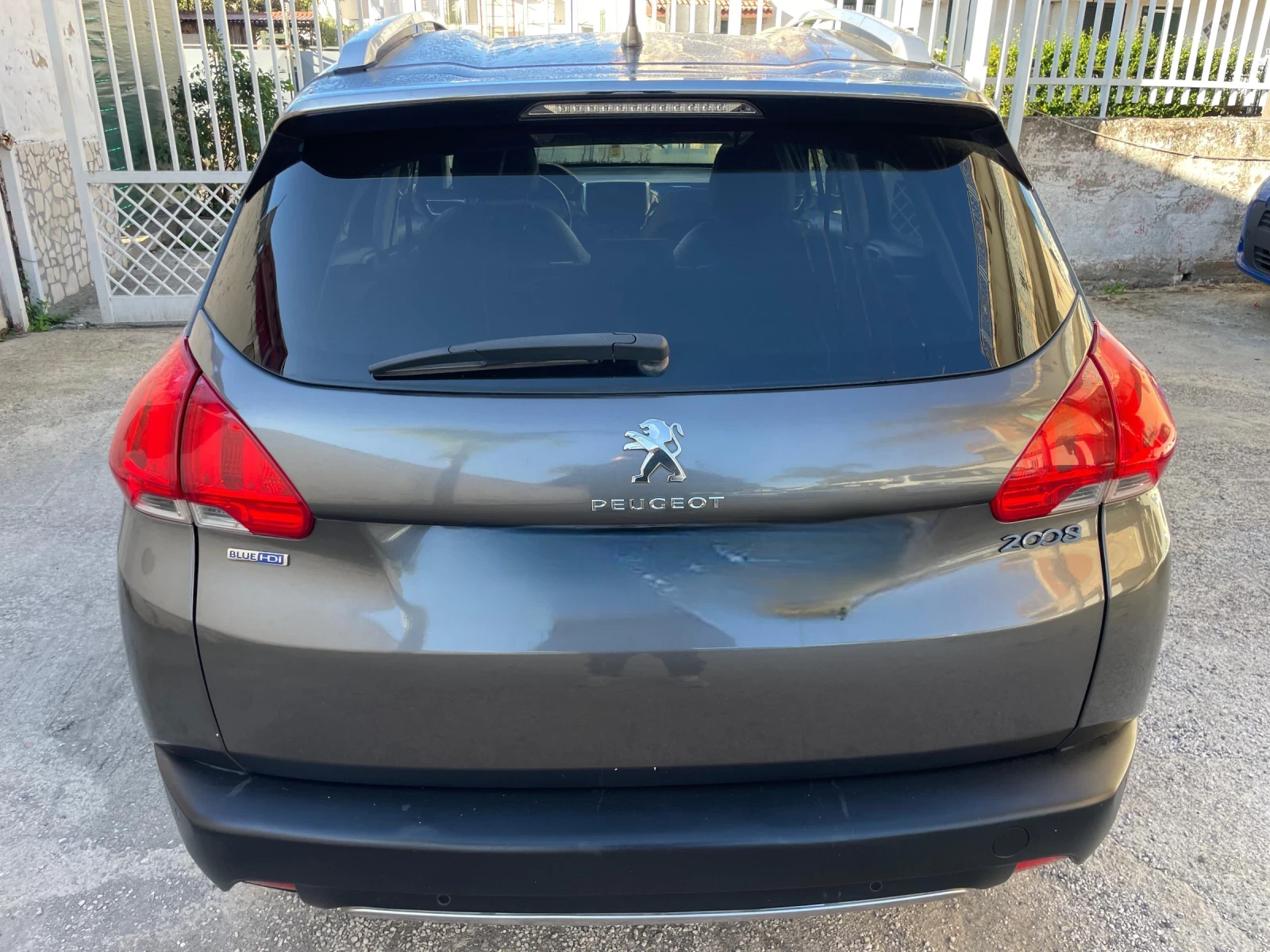 Peugeot 2008 BlueHDi 120 SeS Crossway (88 kw) EURO 6 - изображение 2 | Auto.bg Peugeot 2008 BlueHDi 120 SeS Crossway (88 kw) EURO 6 - изображение 2
