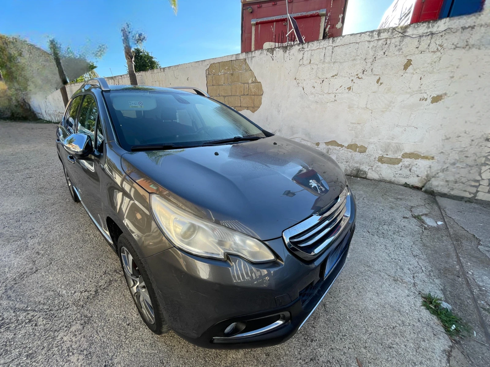Peugeot 2008 BlueHDi 120 SeS Crossway (88 kw) EURO 6 - изображение 8 | Auto.bg Peugeot 2008 BlueHDi 120 SeS Crossway (88 kw) EURO 6 - изображение 8