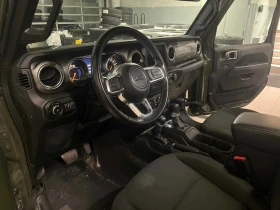 Jeep Wrangler Unlimited Sahara * CARFAX * НАВИ * АВТОКРЕДИТ * | Auto.bg — изображение 5 Jeep Wrangler Unlimited Sahara * CARFAX * НАВИ * АВТОКРЕДИТ * | Auto.bg — изображение 5