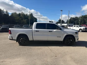 Dodge RAM 1500 LARAMIE 2025 ВЪЗДУХ FULL DIGITAL | Auto.bg — изображение 5 Dodge RAM 1500 LARAMIE 2025 ВЪЗДУХ FULL DIGITAL | Auto.bg — изображение 5