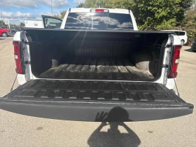 Dodge RAM 1500 LARAMIE 2025 ВЪЗДУХ FULL DIGITAL | Auto.bg — изображение 13 Dodge RAM 1500 LARAMIE 2025 ВЪЗДУХ FULL DIGITAL | Auto.bg — изображение 13