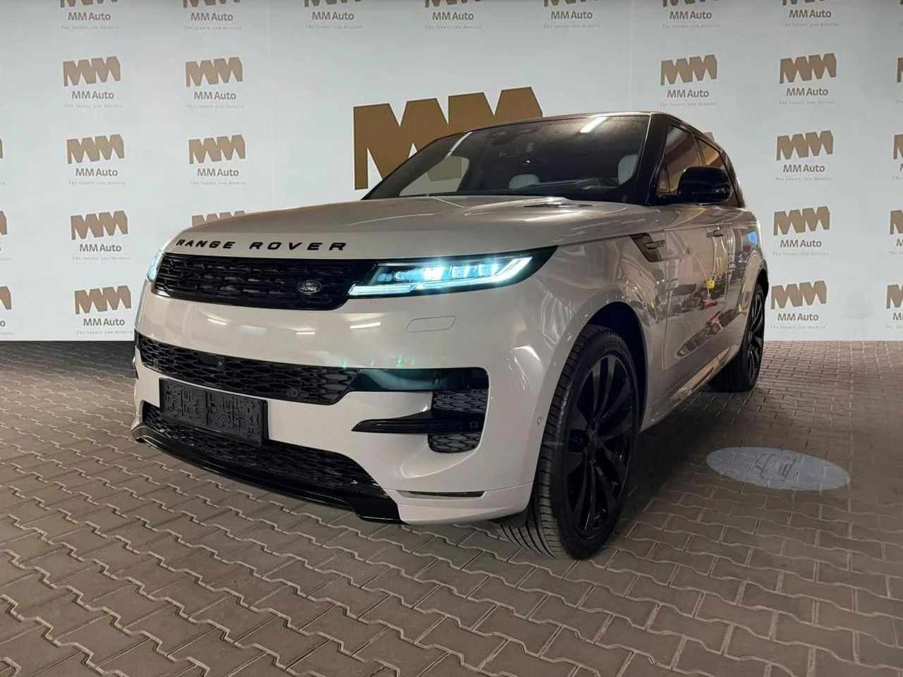 Land Rover Range Rover Sport D350* Autobiography* Black Pack* Massage | Auto.bg — изображение 1 Land Rover Range Rover Sport D350* Autobiography* Black Pack* Massage | Auto.bg — изображение 1